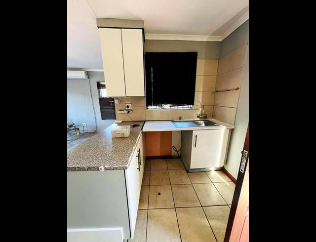 3 BEDROOM PROPERTY TO RENT IN COSMO CITY